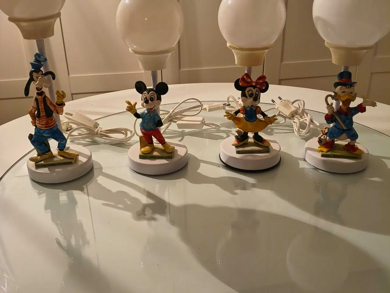 Billede 1 - Gammel  sjove disney lamper