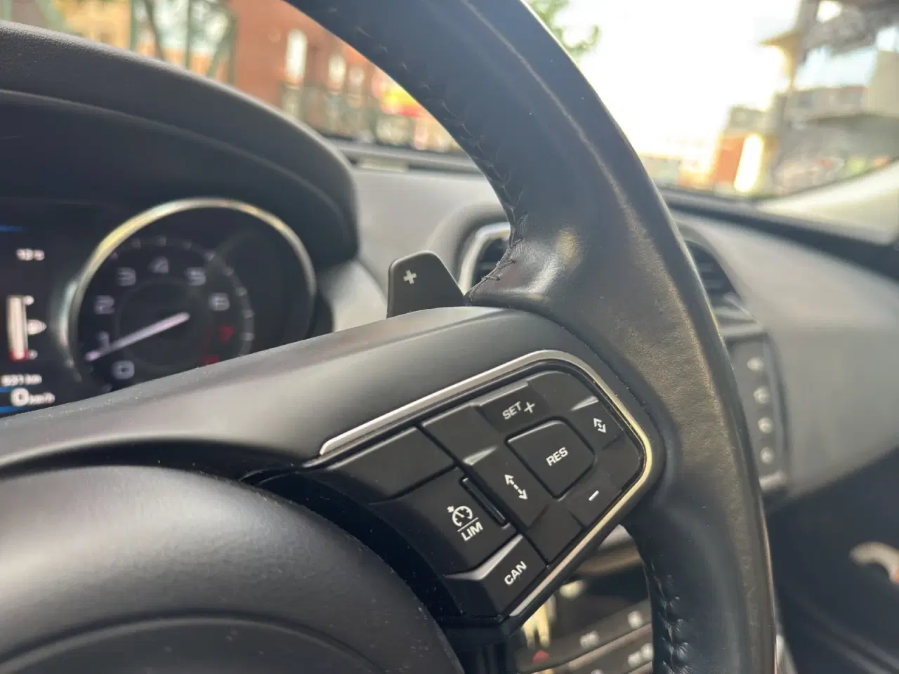 Billede 15 - Jaguar XE 2,0 P200 Pure aut.