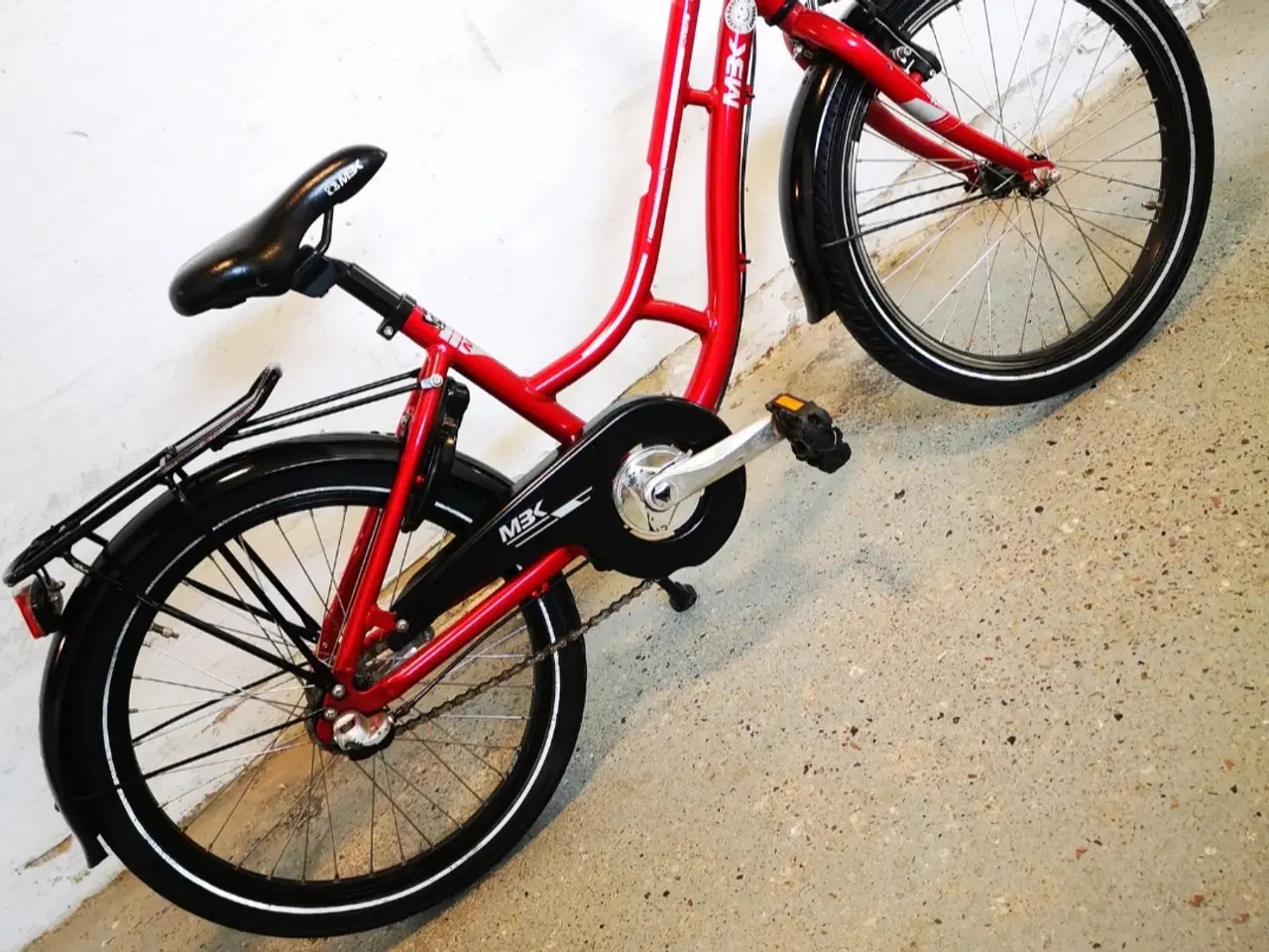 Billede 1 - MBK 20" 3 gear ,som ny. For- og baglygter med batt