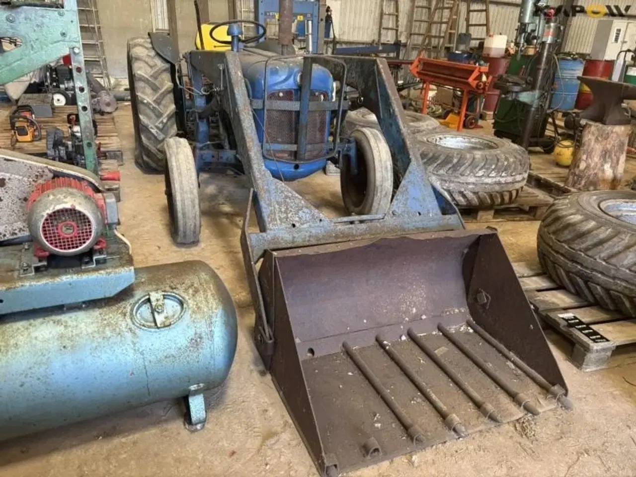 Billede 3 - Fordson Fordson Dexta med frontlæsser