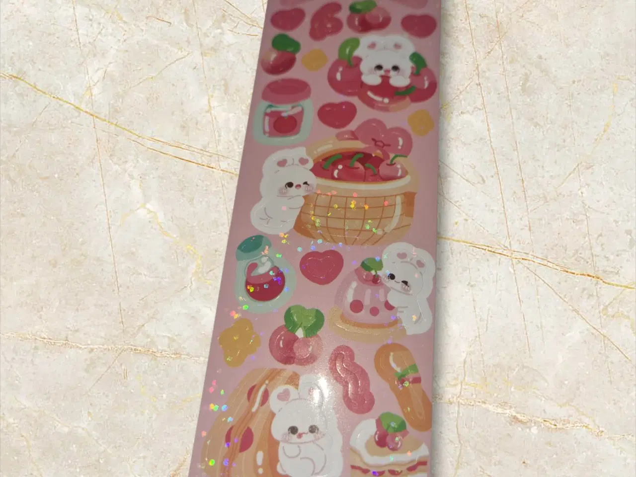 Billede 1 - Glitrende Kaniner og Kirsebær – Søde Klistermærker