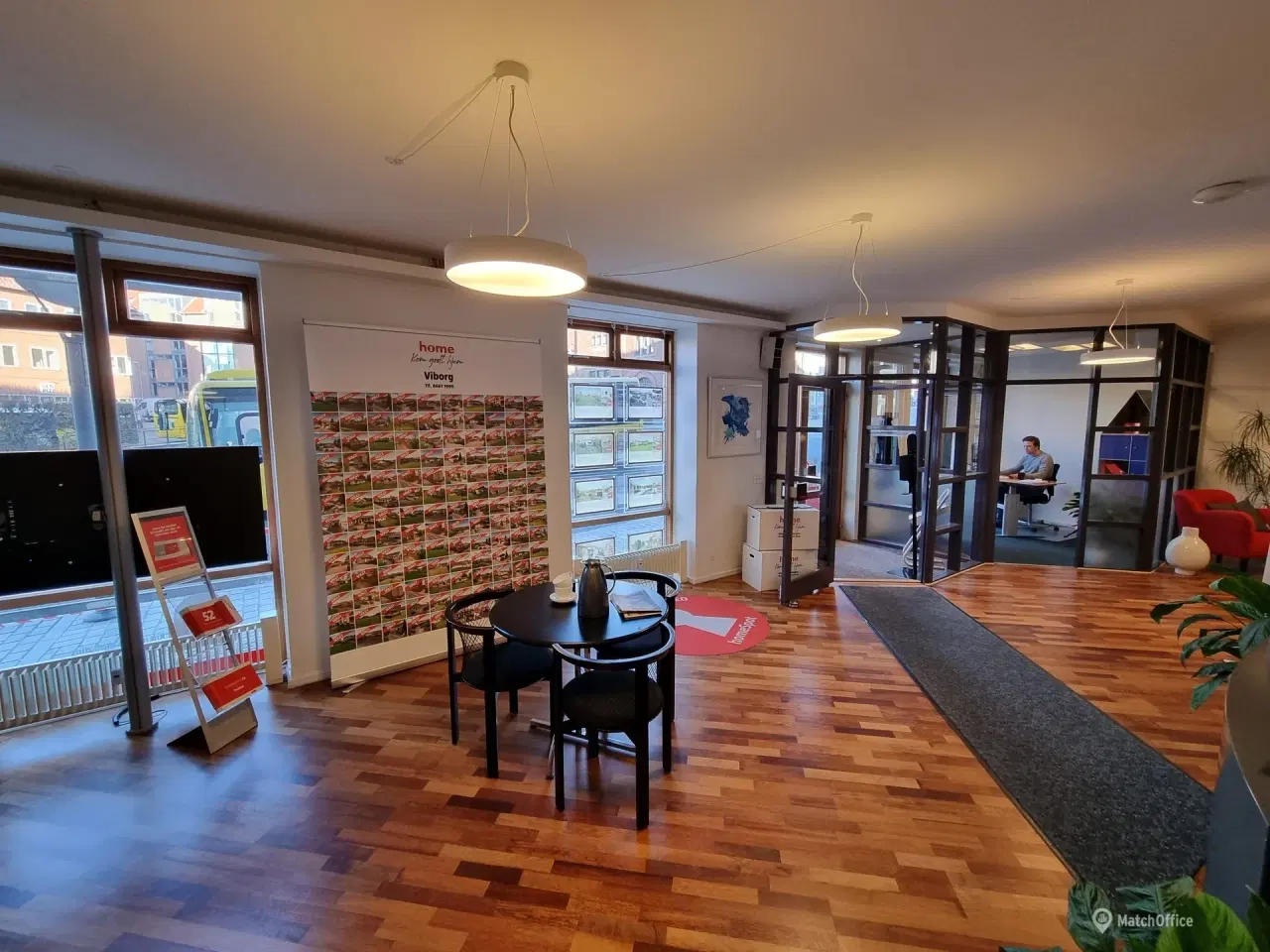 Billede 3 - Erhvervslejemål med stor synlighed - i alt 157 kvm