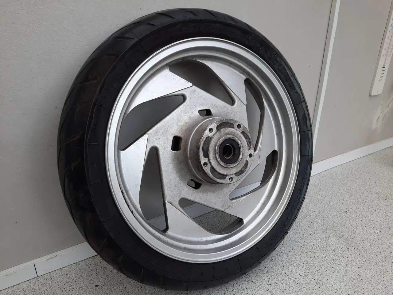 Billede 2 - 18” fælge til Suzuki Intruder 1800 sælges