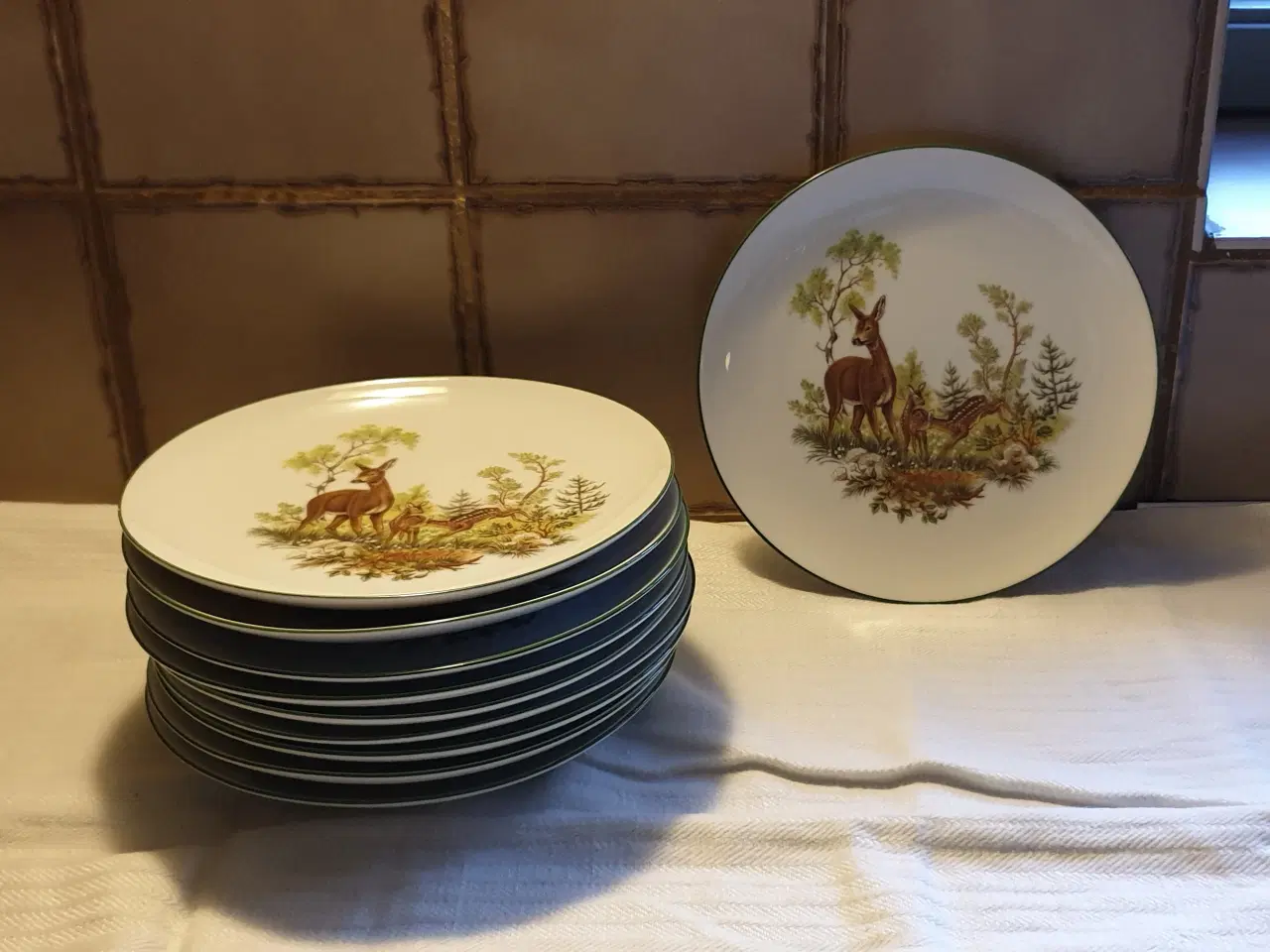 Billede 1 - GRATIS Tallerkener 10stk