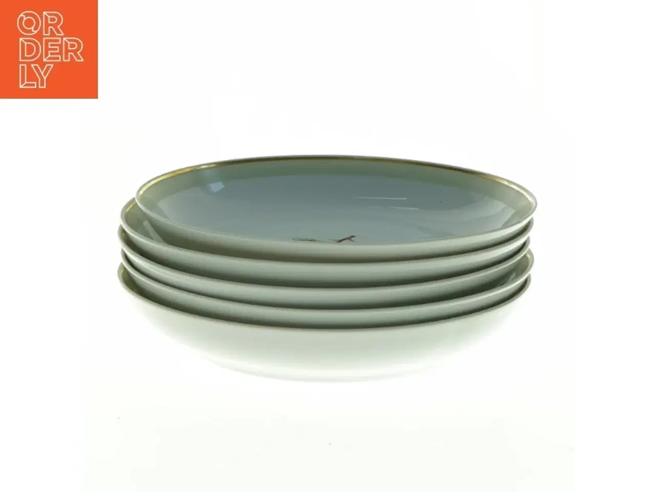 Billede 2 - Porcelænsskåle med bærdekoration fra Lyngby (str. Diameter 20 cm)