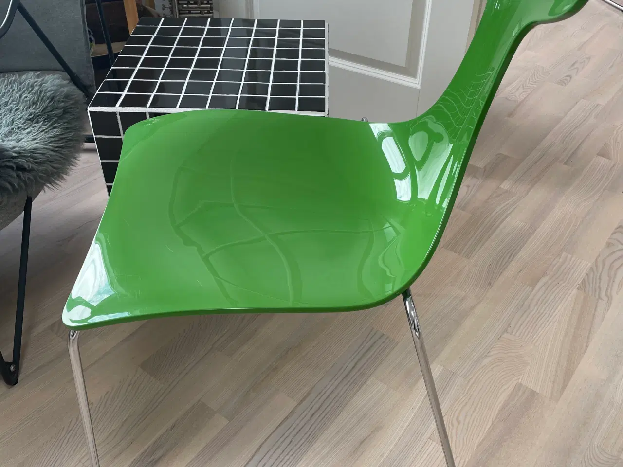 Billede 5 - 1 flot grøn “Delfy", Design Gino Carollo