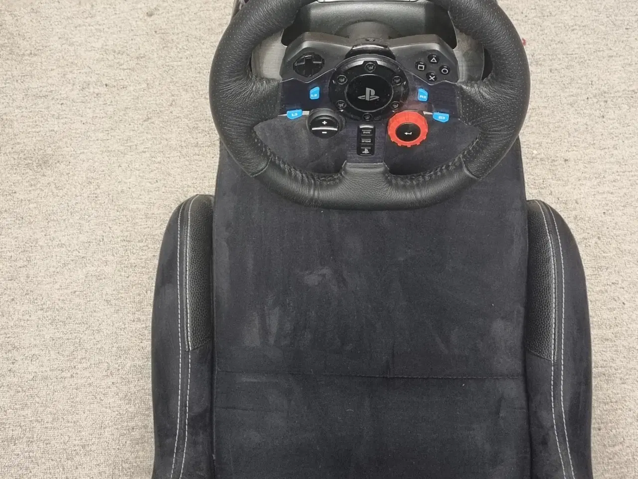Billede 2 - PS4 Inklusiv Playseat samt Logitech rat og pedal