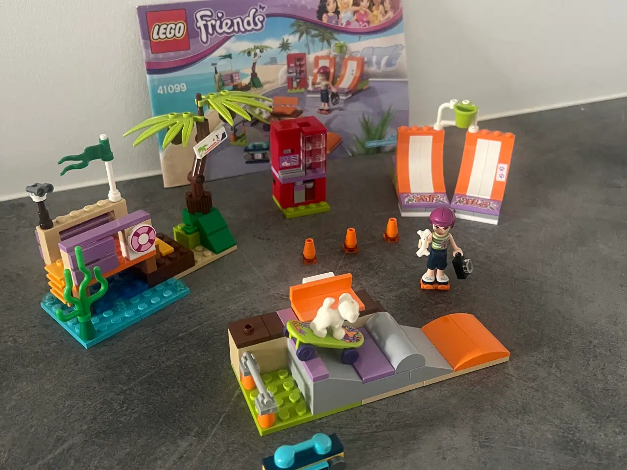 Billede 1 - Lego friends skatepark - 41099