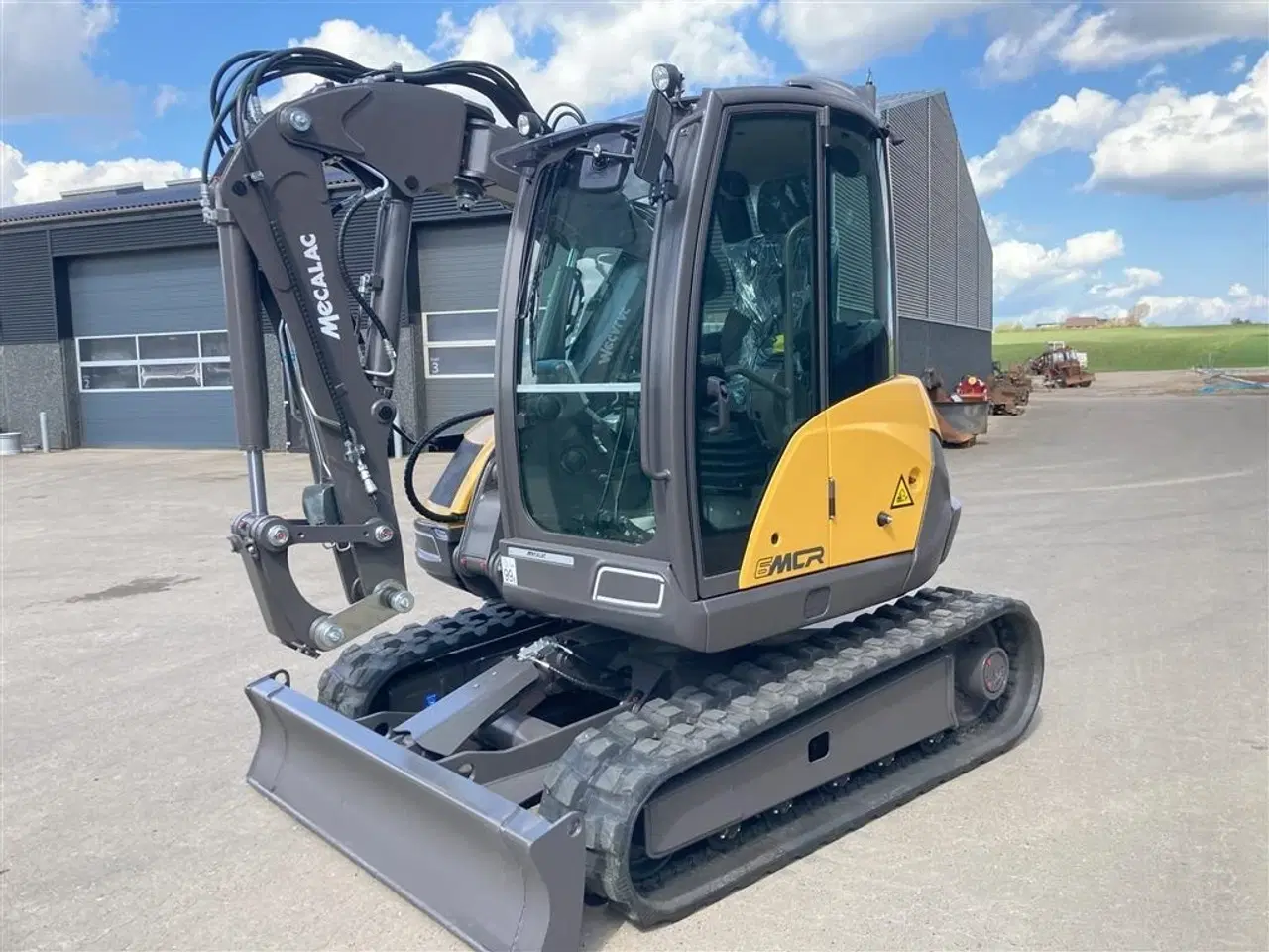 Billede 3 - Mecalac 6 MCR 6 tons kompact minigraver på gu.bånd