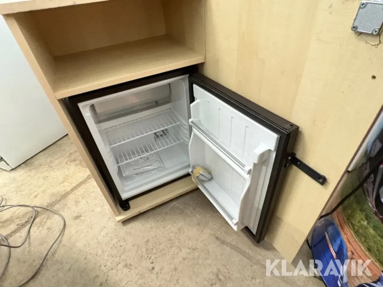 Billede 7 - Mini køleskab i skab Tefcold SM40