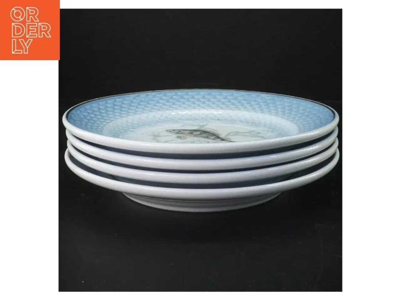Billede 1 - Sæt af 4 tallerkener med fiskemotiv fra B&G (str. 4 styk. ø. 25 cm)