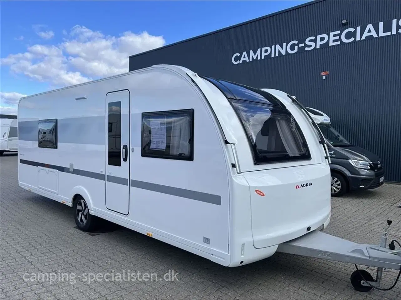 Billede 2 - 2024 - Adria Adora 613 UT Selected Edition   Adria Adora 613 UT Selected Edition 2023/2024 - Kan ses nu hos Camping-Specialisten.dk