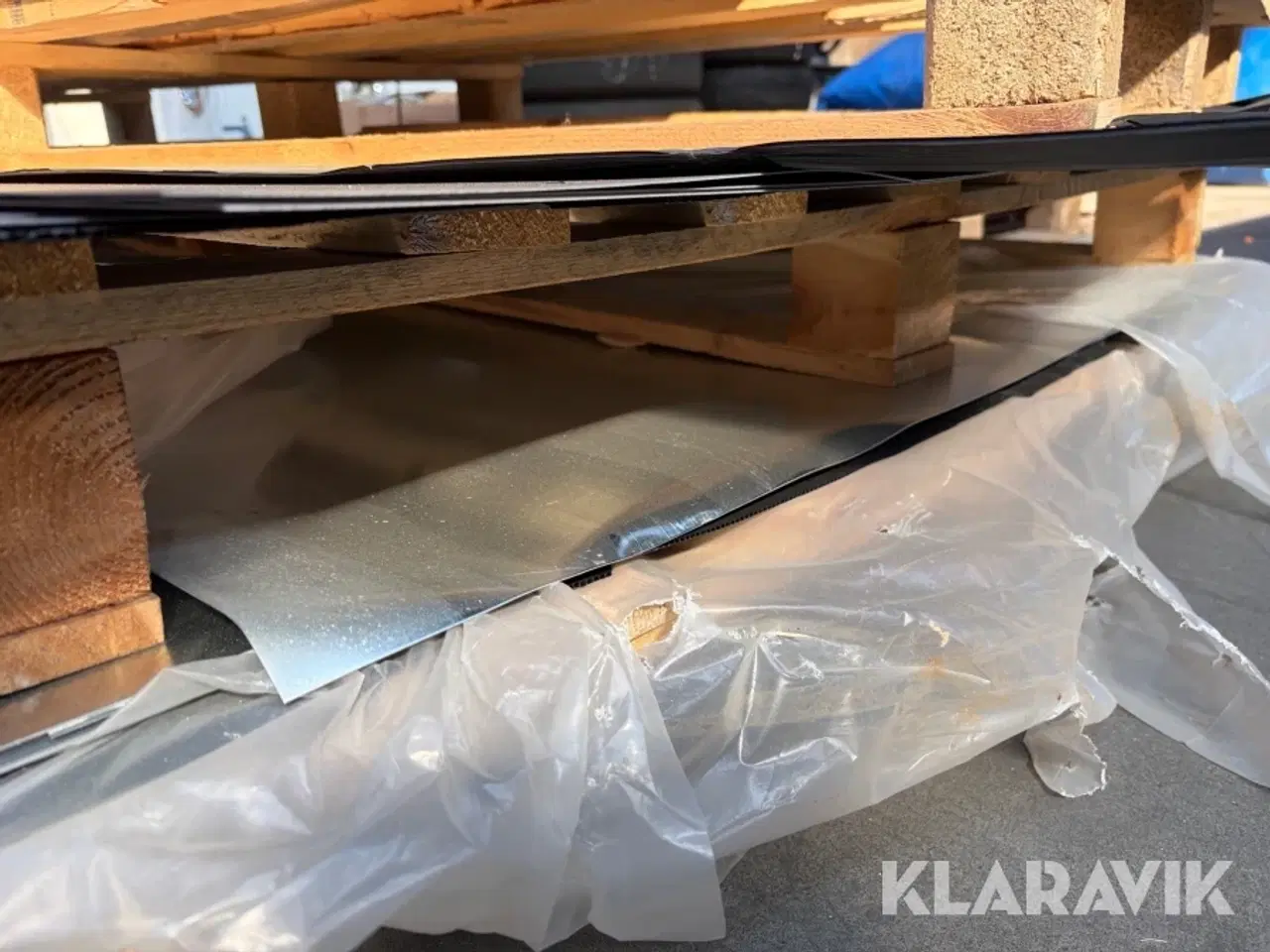 Billede 11 - Radiatorer og plader