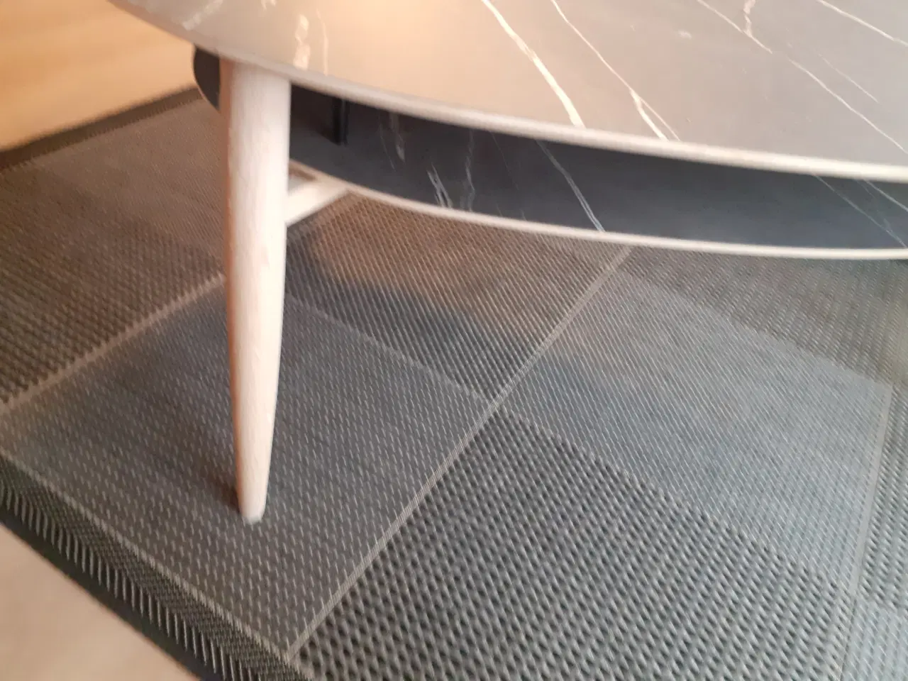 Billede 2 - Thomsen sofabord m/hylde, (bønneformet)