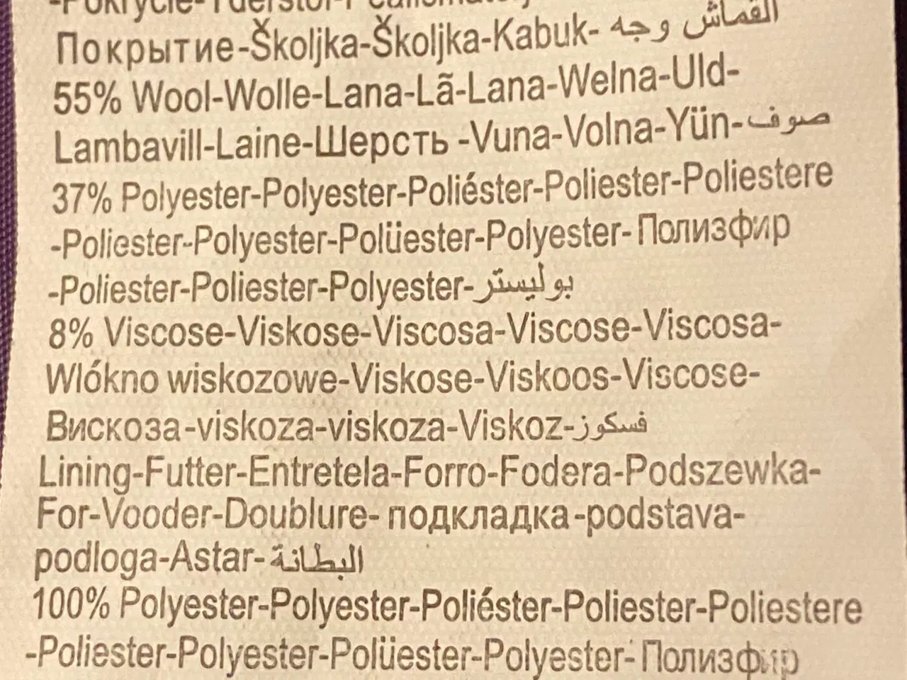 Billede 5 - Jakke lilla med sorte knapper