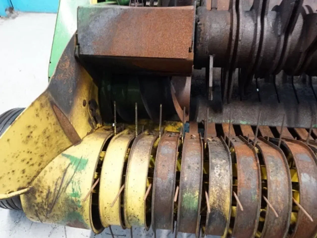 Billede 8 - John Deere 590 2m Pickup Precutter