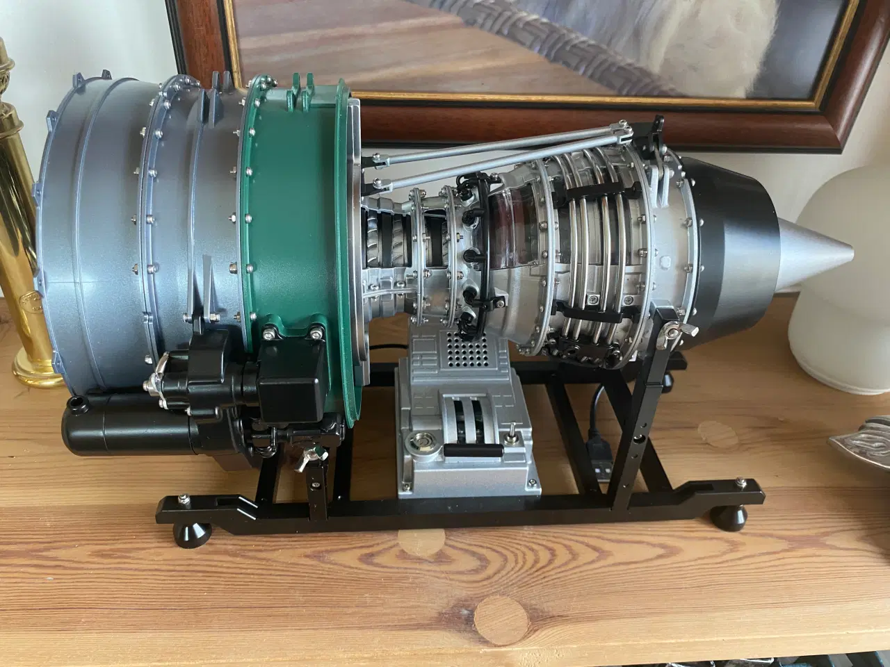 Billede 2 - Jet motor metal model...