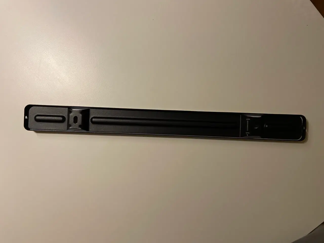 Billede 3 - Knivmagnet i sort