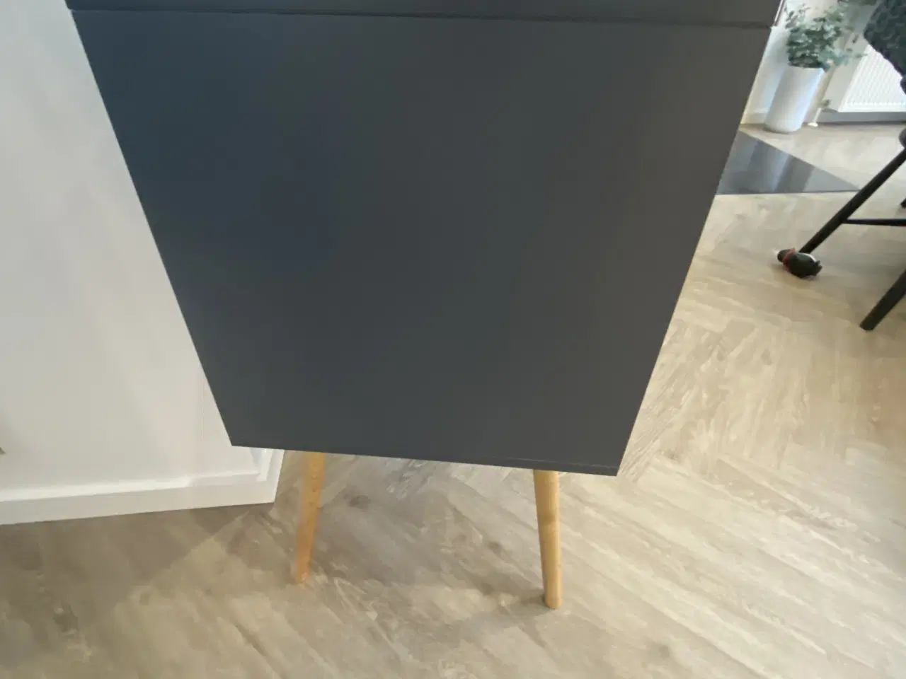 Billede 3 - Fin skænk fra coop