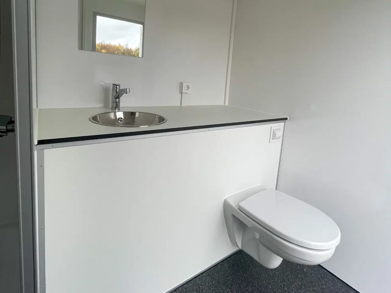 Billede 7 - Type 217: Toilet- & badvogn