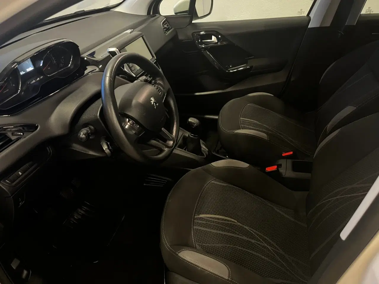 Billede 5 - Peugeot 208 1,4 HDi 68 Active