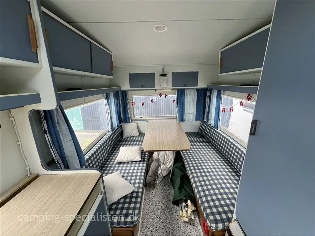 Billede 4 - 1971 - Adria   Retro vogn fra 1971 - Adria se den nu hos Camping-Specialisten.dk