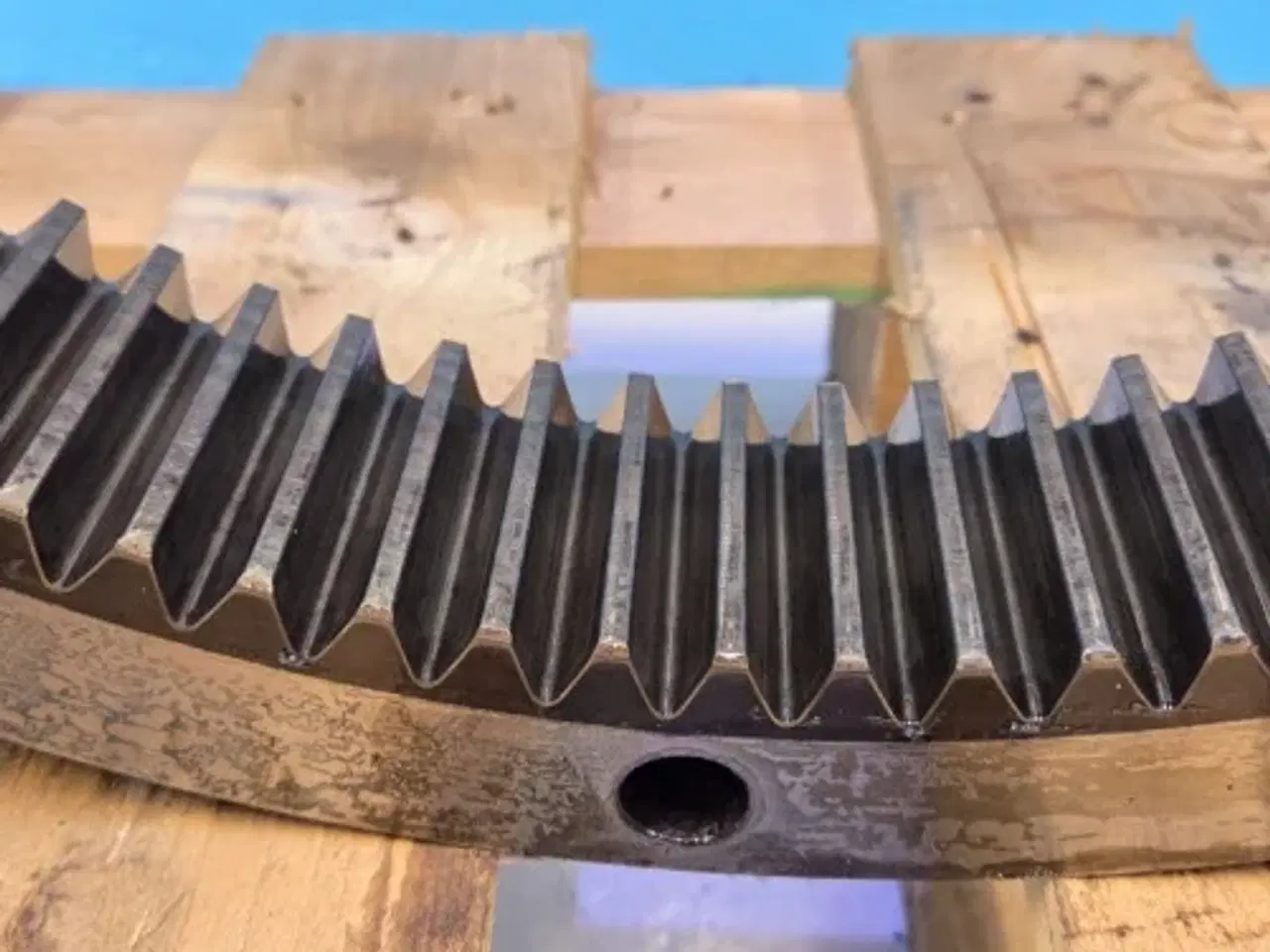 Billede 5 - New Holland TM165 Tandkrans 5165495