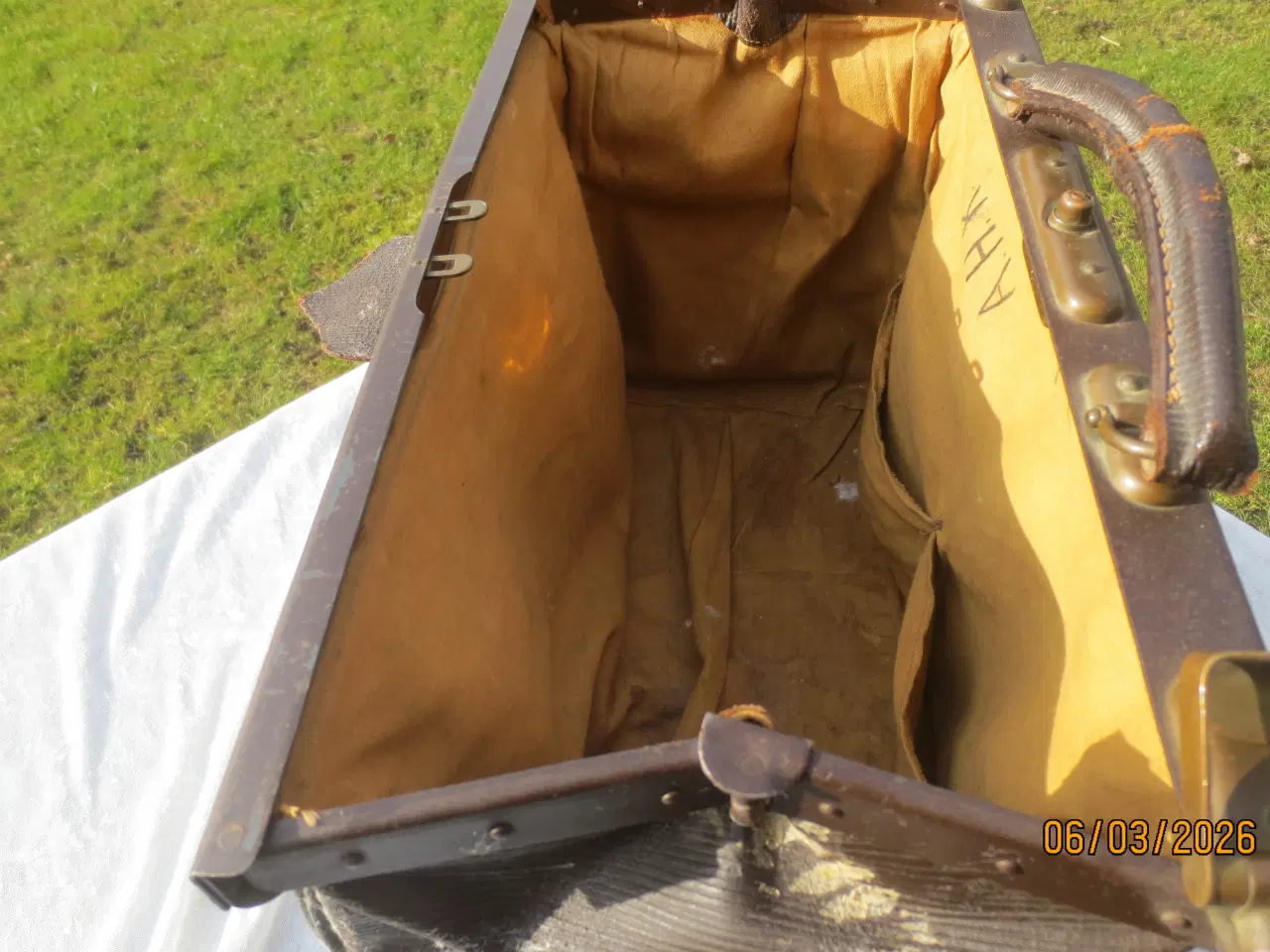 Billede 4 - 1 stk Retro Jordmoder taske