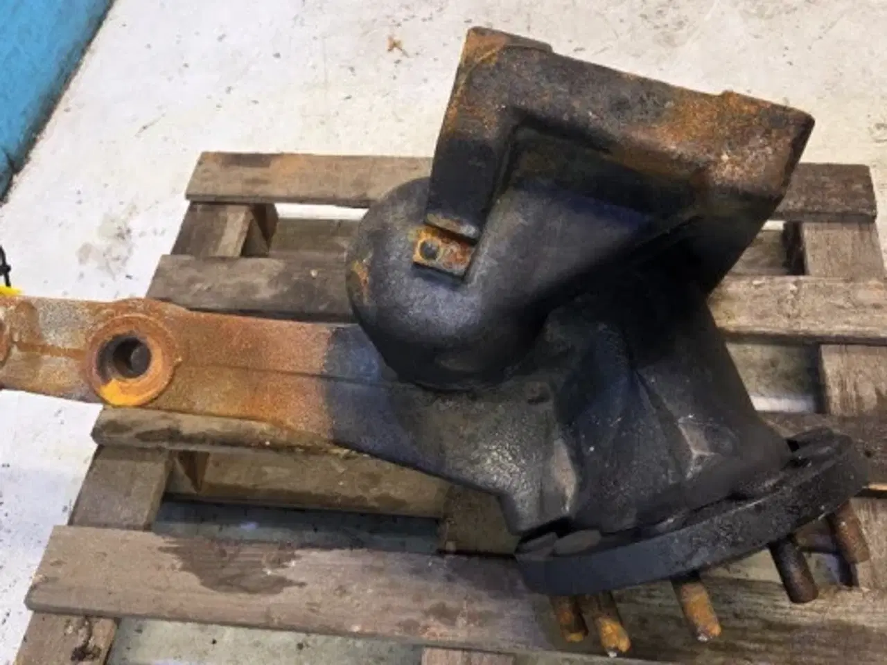 Billede 3 - New Holland CR9.90 Spindel L.  84448541