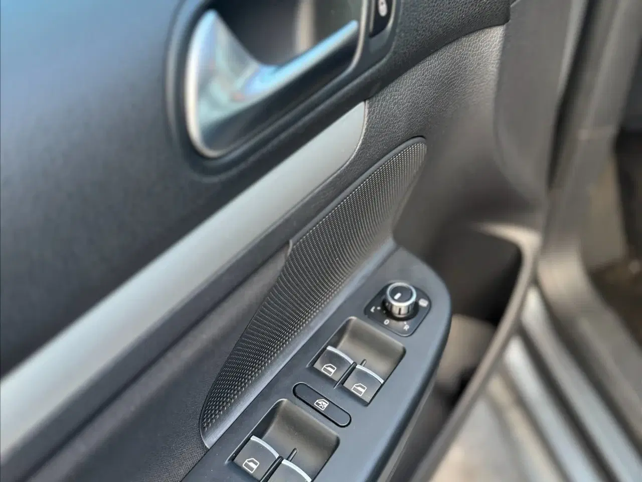 Billede 10 - VW Golf VI 2,0 TDi 140 Highline Variant DSG