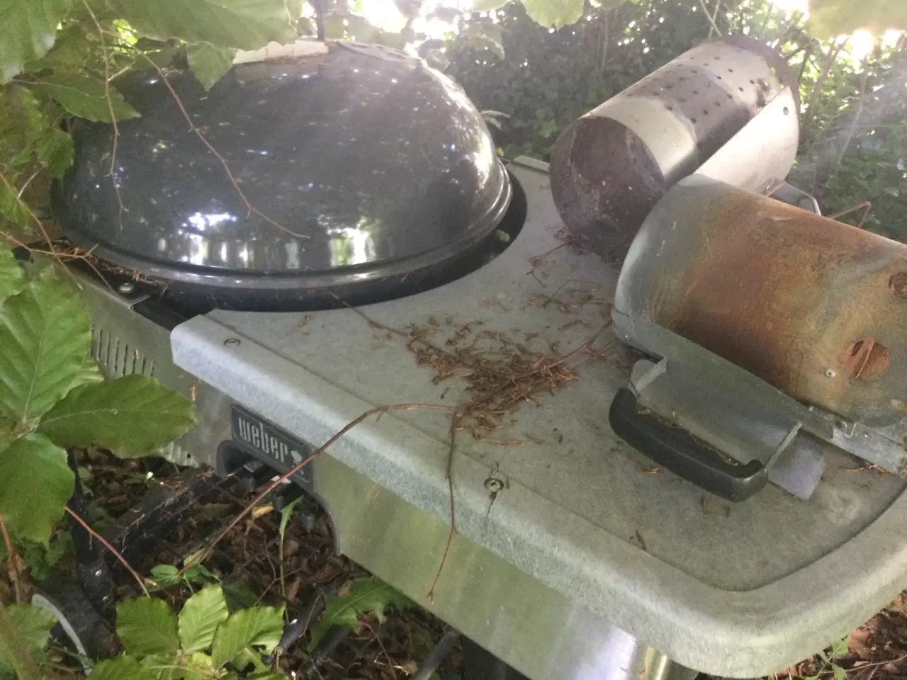 Billede 1 - Weber grill med bord.