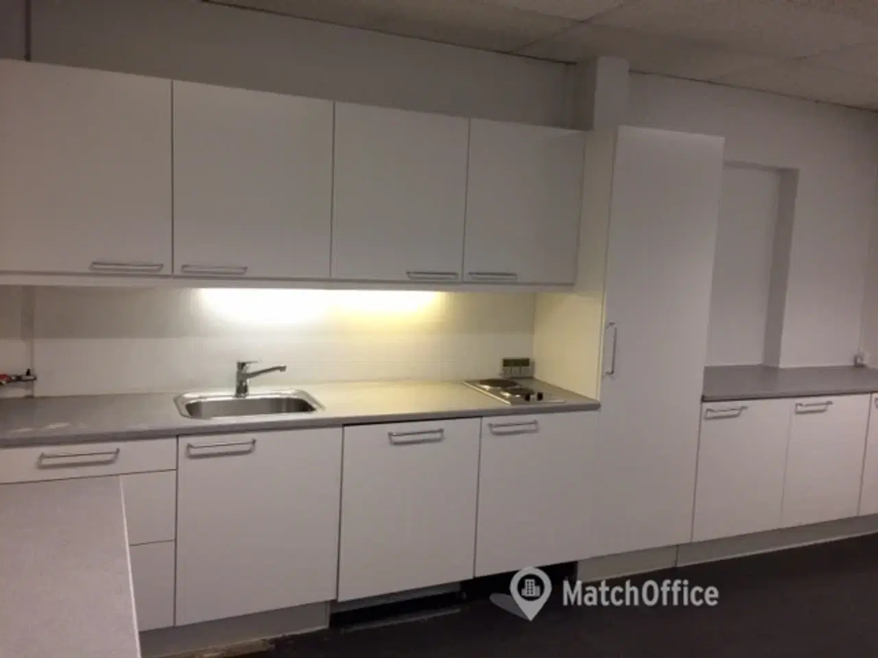 Billede 6 - 1503-4: Stensmosevej 24A, st. + 1. sal – 319 m2