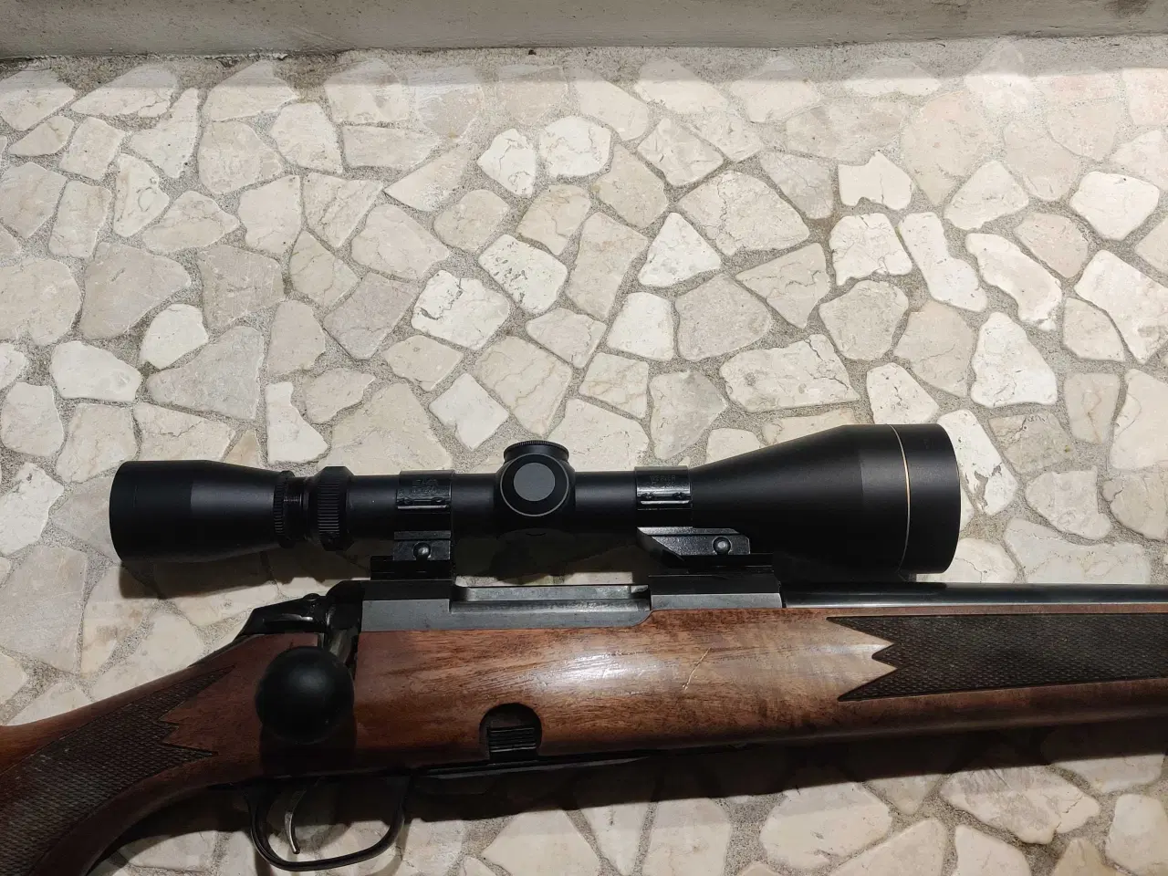 Billede 1 - Tikka 595 223 rem. Med Leupold vari x ll 3 9*50