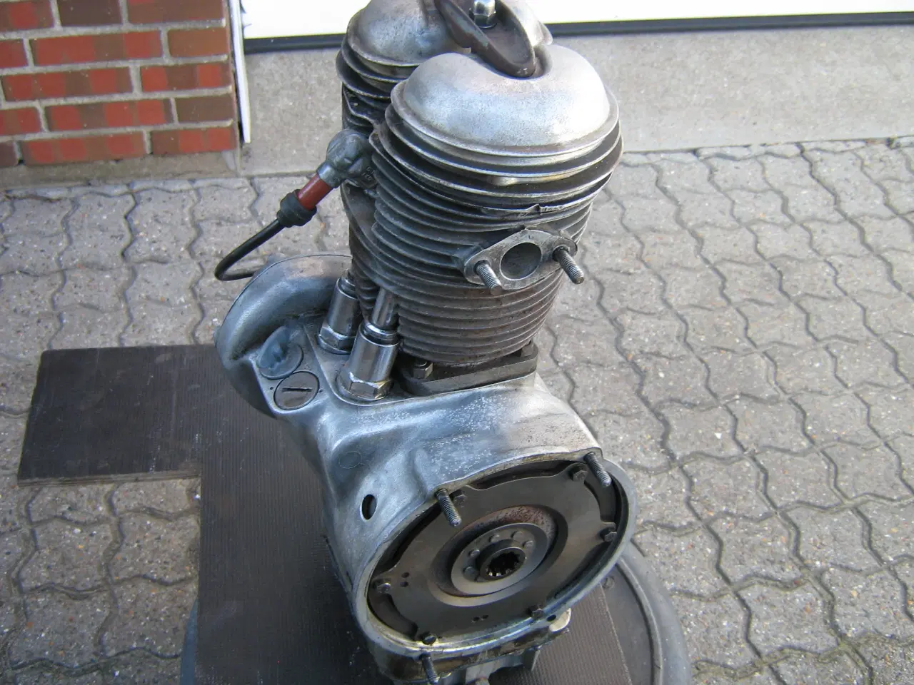 Billede 1 - BMW R26 motor