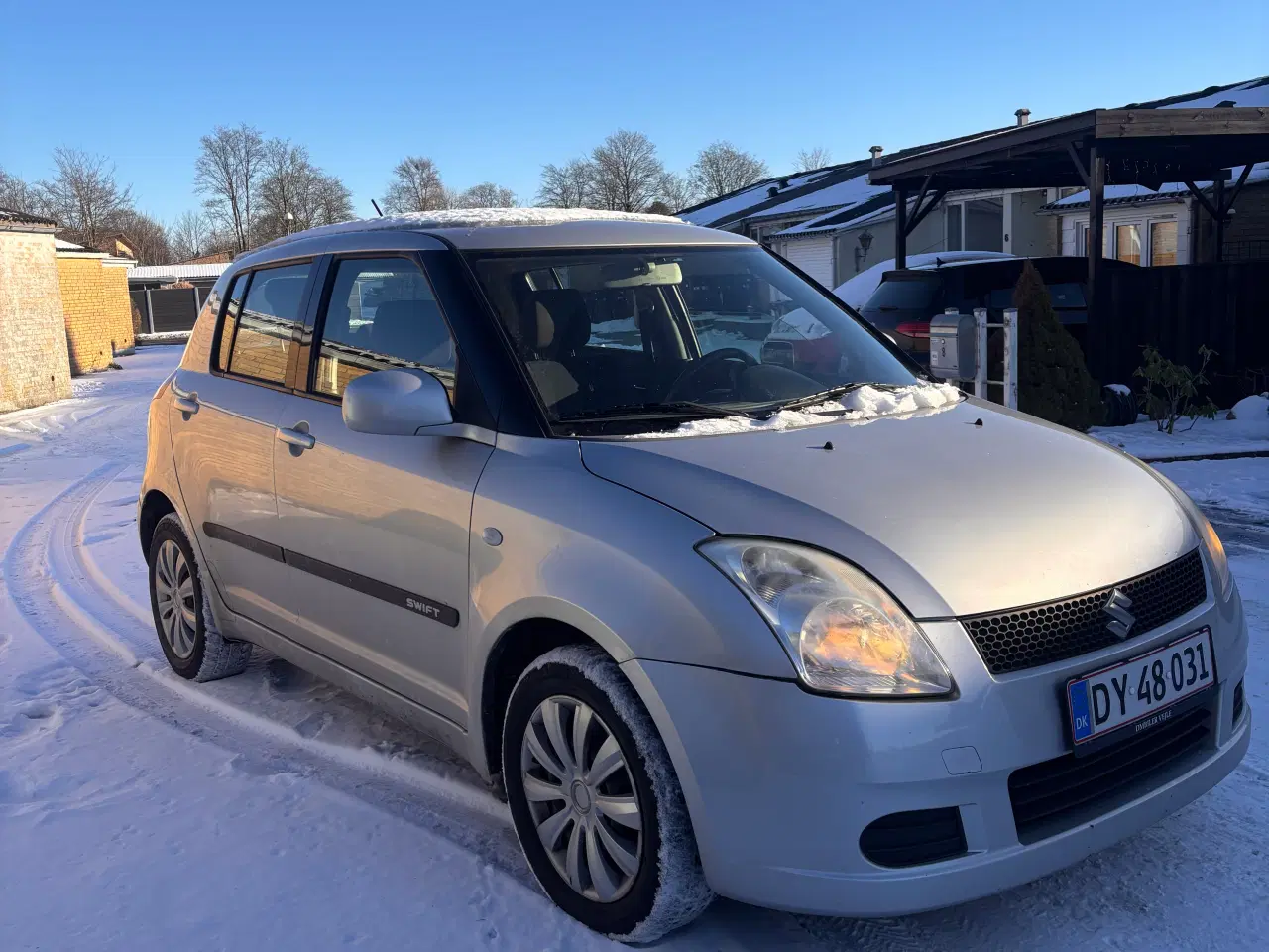 Billede 10 - Billig bil med lav km. 