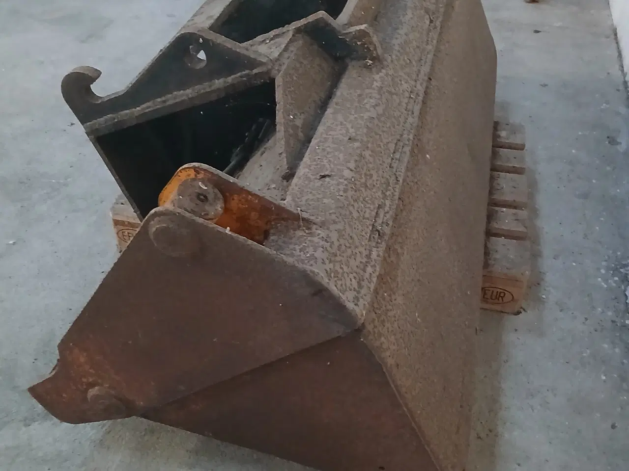 Billede 1 - 4 i 1 skovl til lille gummiged eller traktor