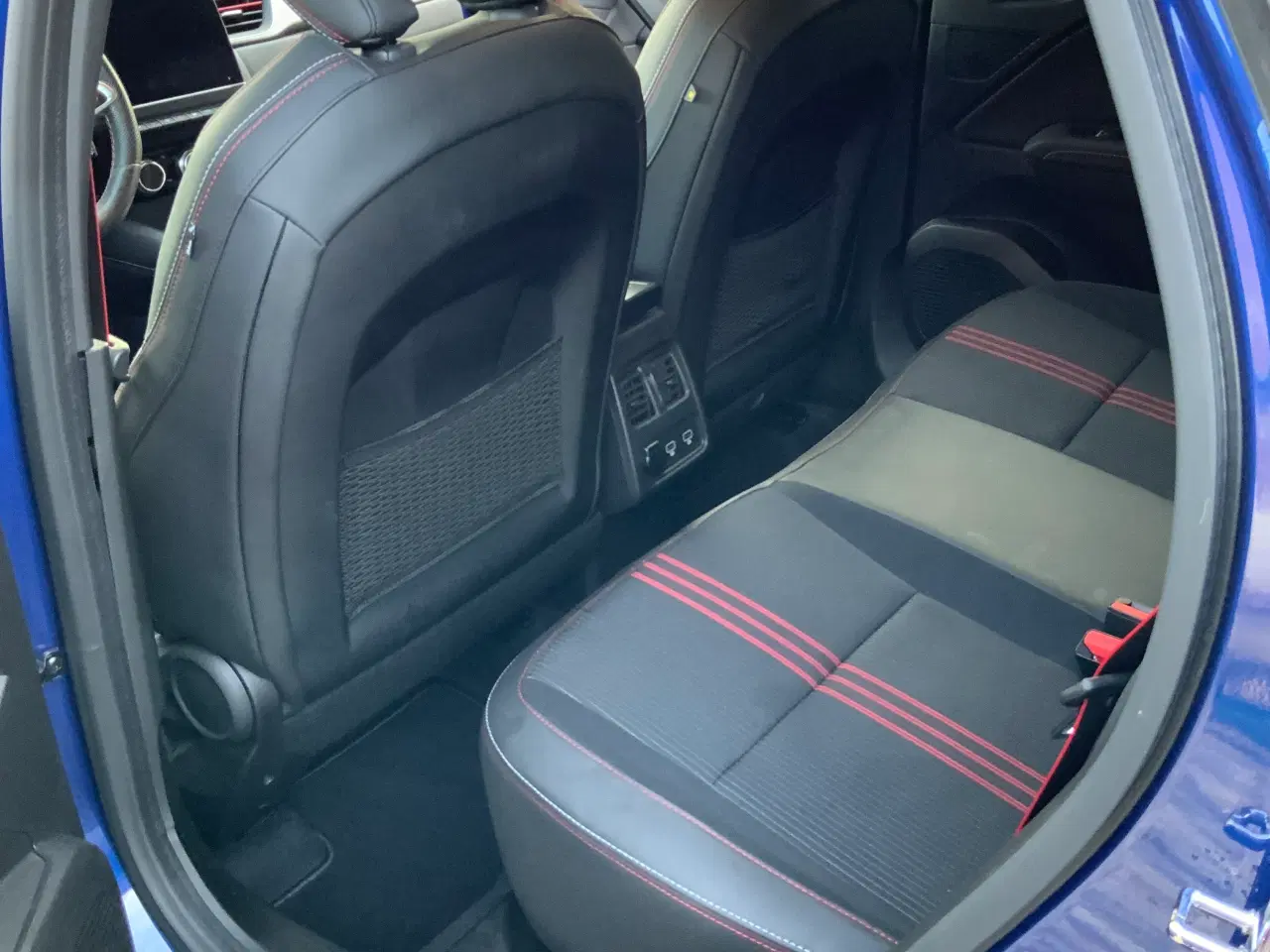 Billede 6 - Captur RS Fabriksgaranti til aug 26