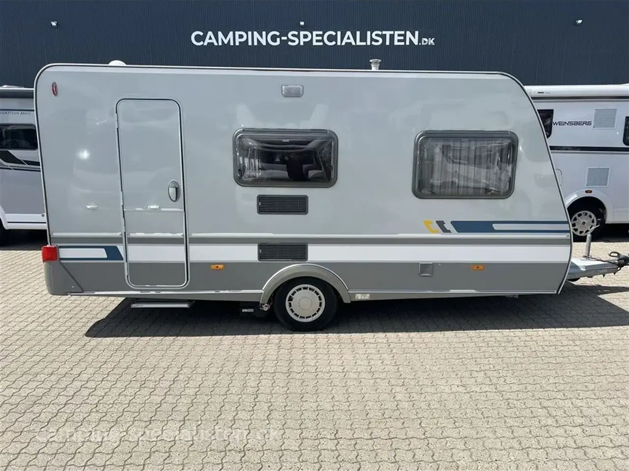 Billede 1 - 2011 - Hymer Sporting 440   2011 Hymer Sporting 440 - Se den nu hos Camping-Specialisten.dk