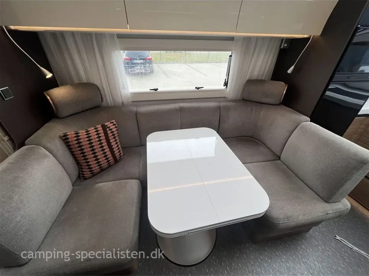 Billede 13 - 2021 - Adria Alpina 663 HT   Pæn og meget velholdt luksusvogn - Adria Alpina 663 HT fra 2021 - Kan nu opleves hos Camping-Specialisten i Silkeborg