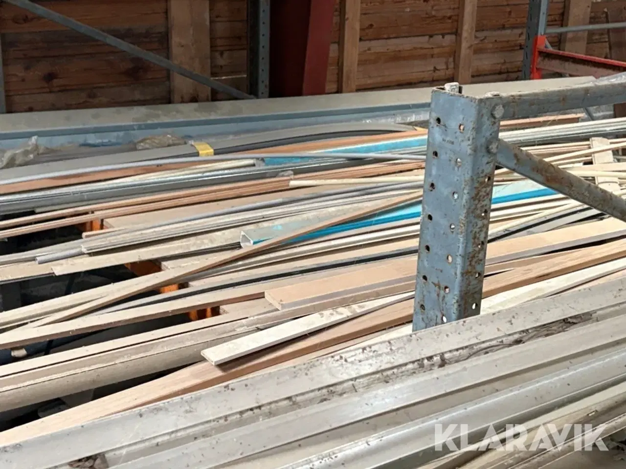 Billede 5 - Pallereol med blandet byggematerialer