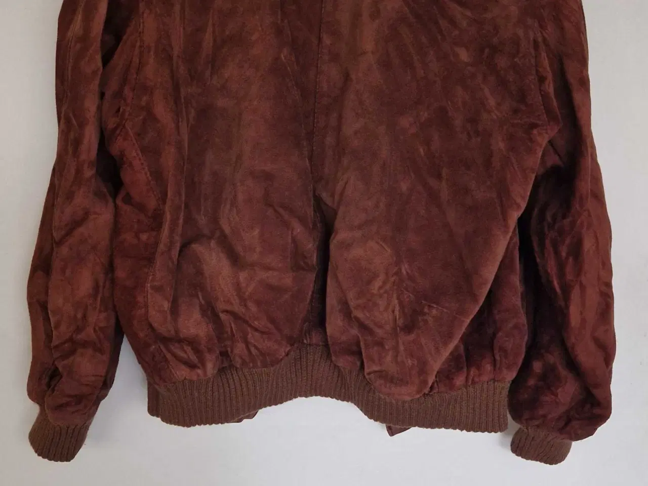 Billede 2 - Brun jakke