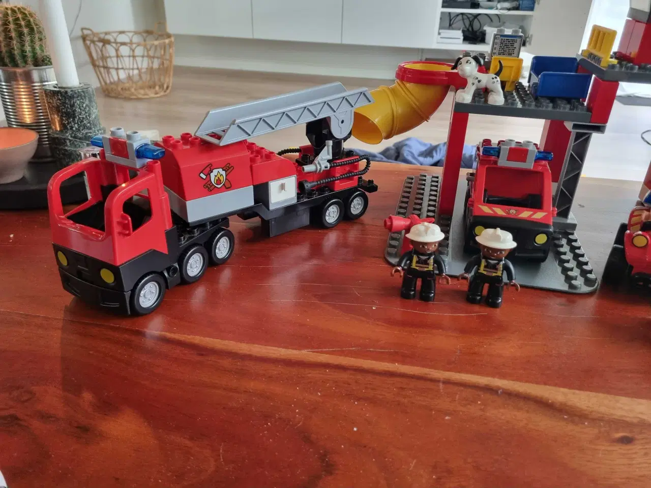 Billede 2 - Lego duplo brandstation 