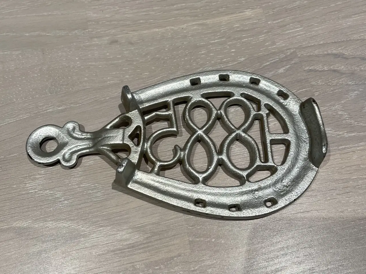 Billede 3 - Antik bordskåner