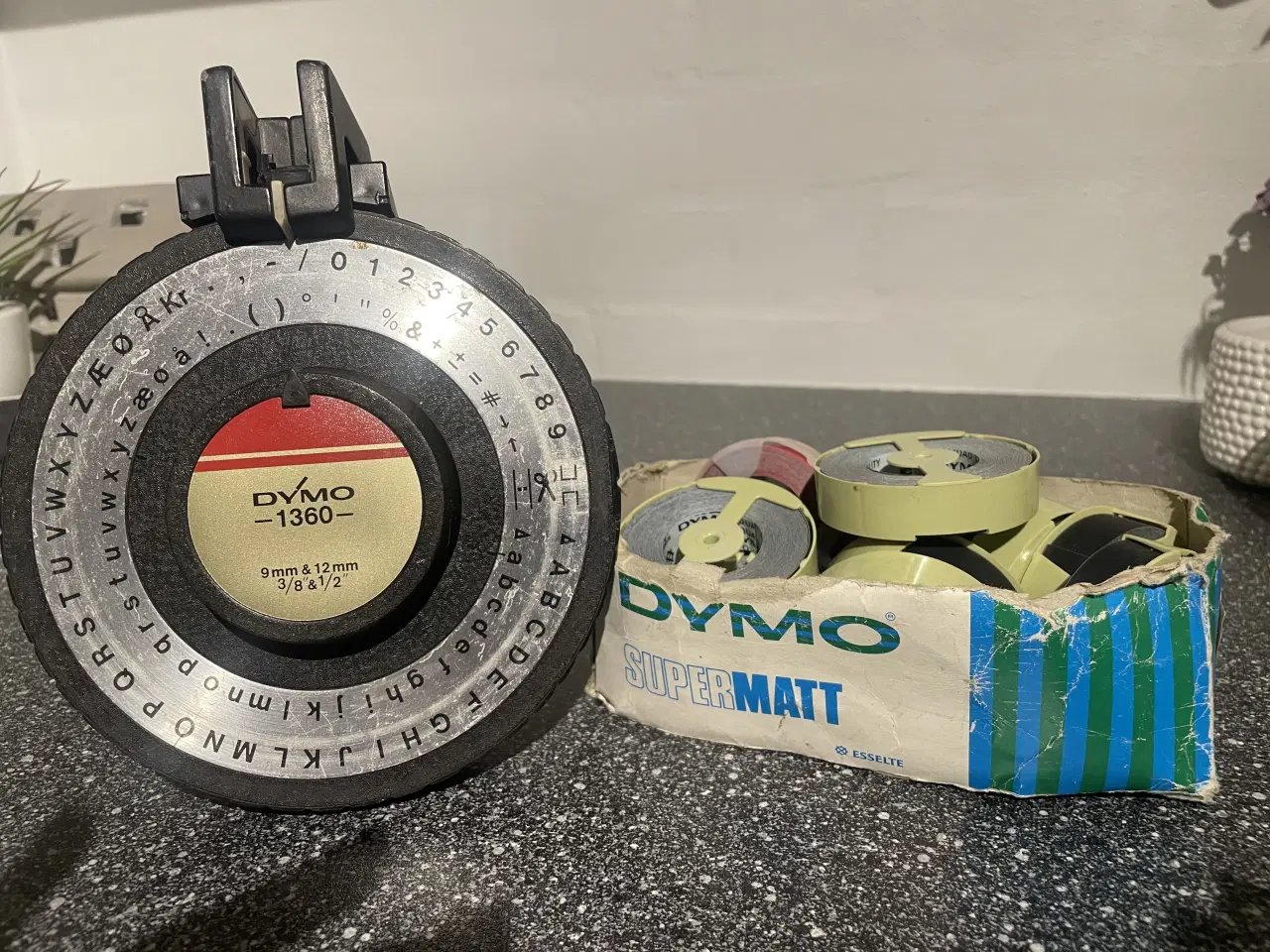 Billede 1 - Dymo 1360 med tape retro 