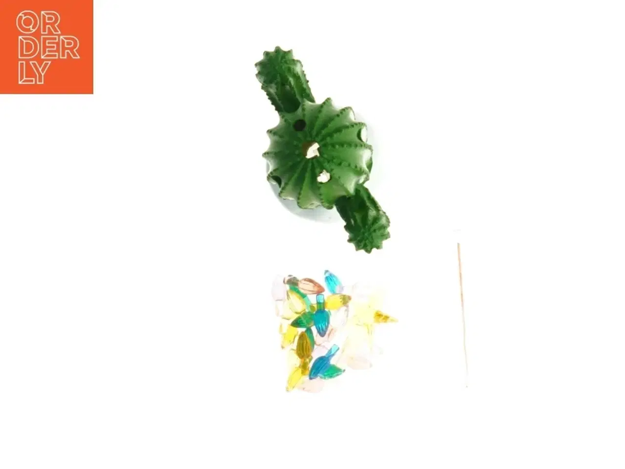 Billede 2 - Kaktus bordlampe med farvede lys (str. 14 x 13 cm)