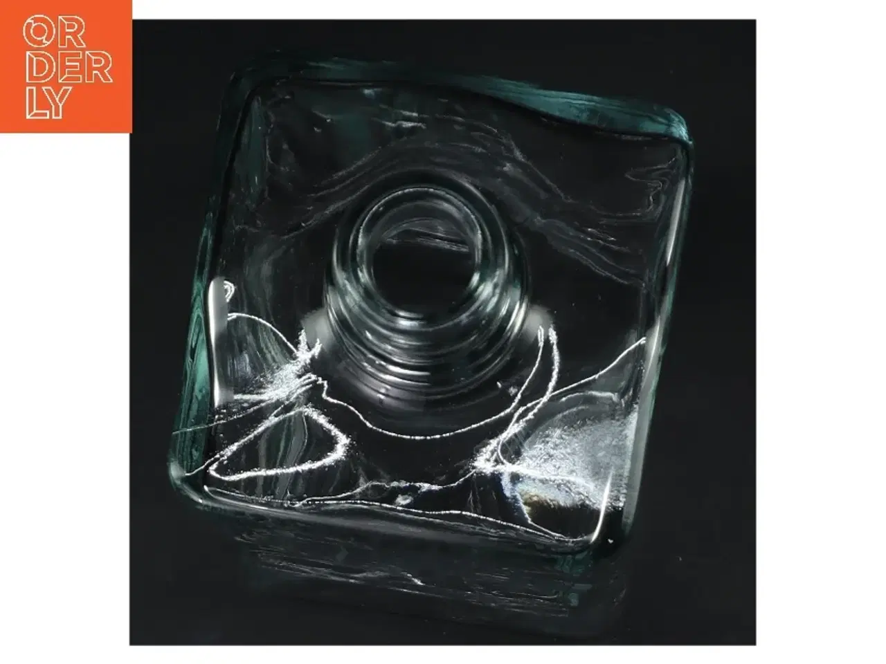 Billede 2 - Glasflaske med indgravering (str. 20,5 cm)