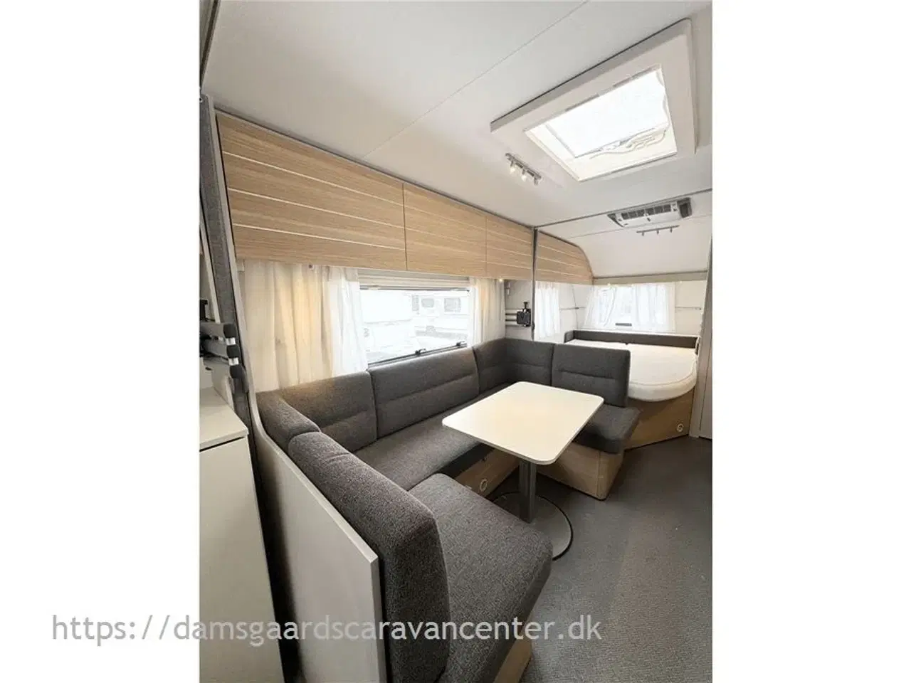 Billede 7 - 2022 - Adria Adora 613 PK Teen   Dobbeltseng-Køjer-Gulvtemp.-Aircon-Telt