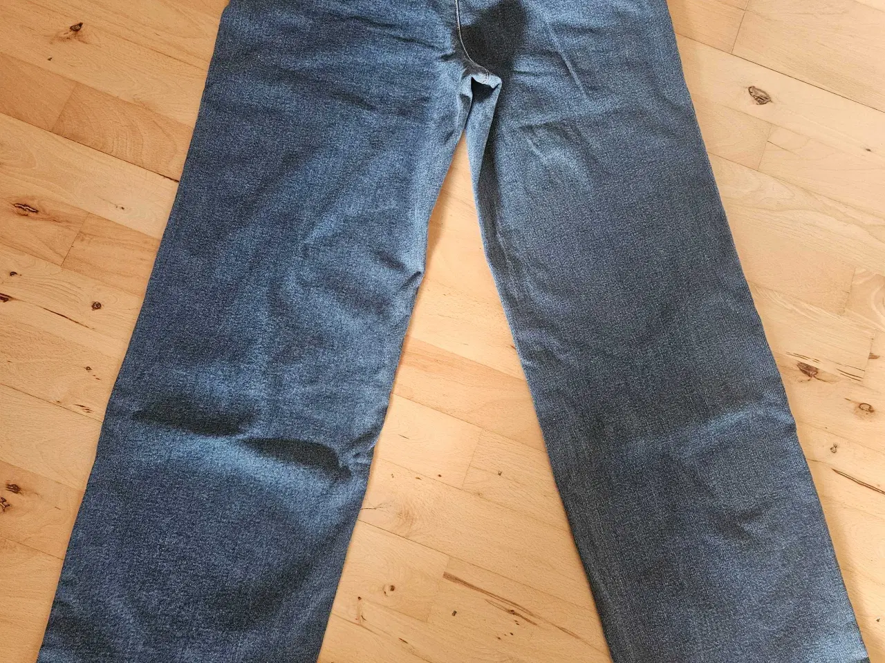 Billede 2 - DENIM BUKSER MED VIDDE