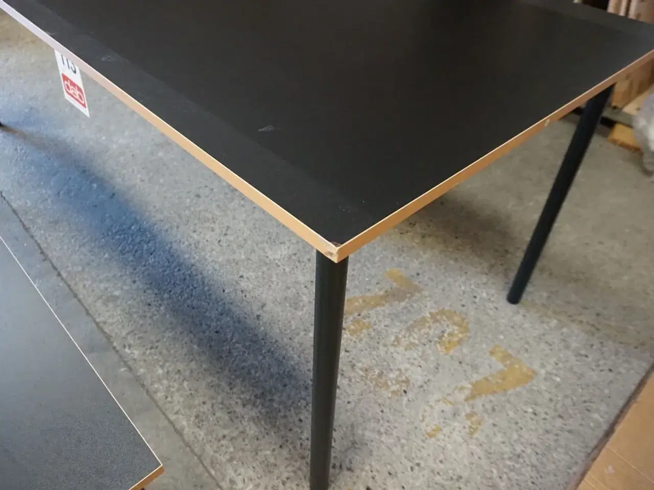 Billede 3 - Norr spisebord med bænk- sort 200x90 cm