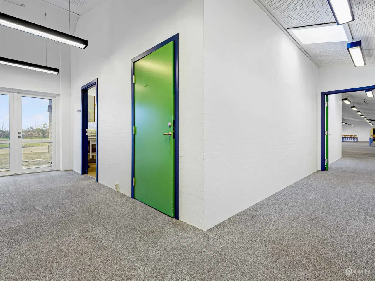 Billede 27 - Højloftet lagerlejemål med gode logistikforhold